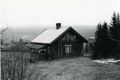 Plassen Bakkehaug under Grinaker i Gran, 1982 – Fotograf: Å.A. Lange, Foto: Randsfjordmuseene AS