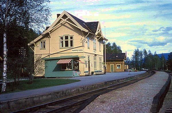 Bilde av Harpefoss stasjon i 1962