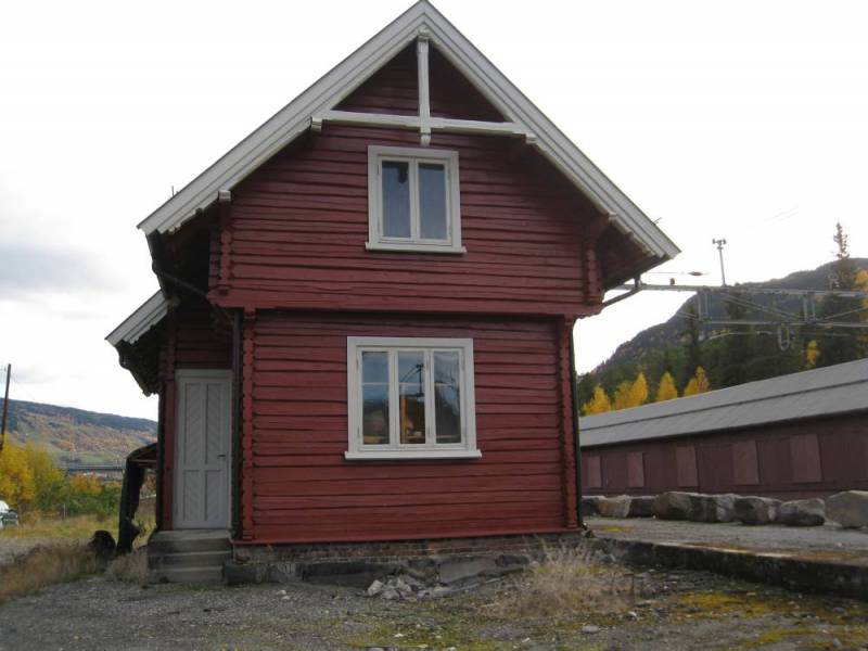 Bilde bygg Øyer stasjon