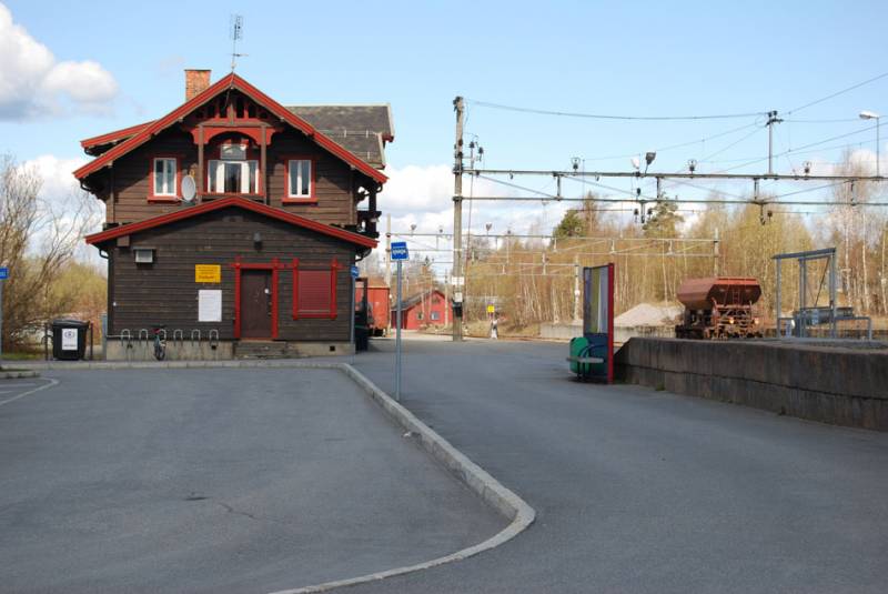 Bilde av stasjonsområde på Jaren stasjon