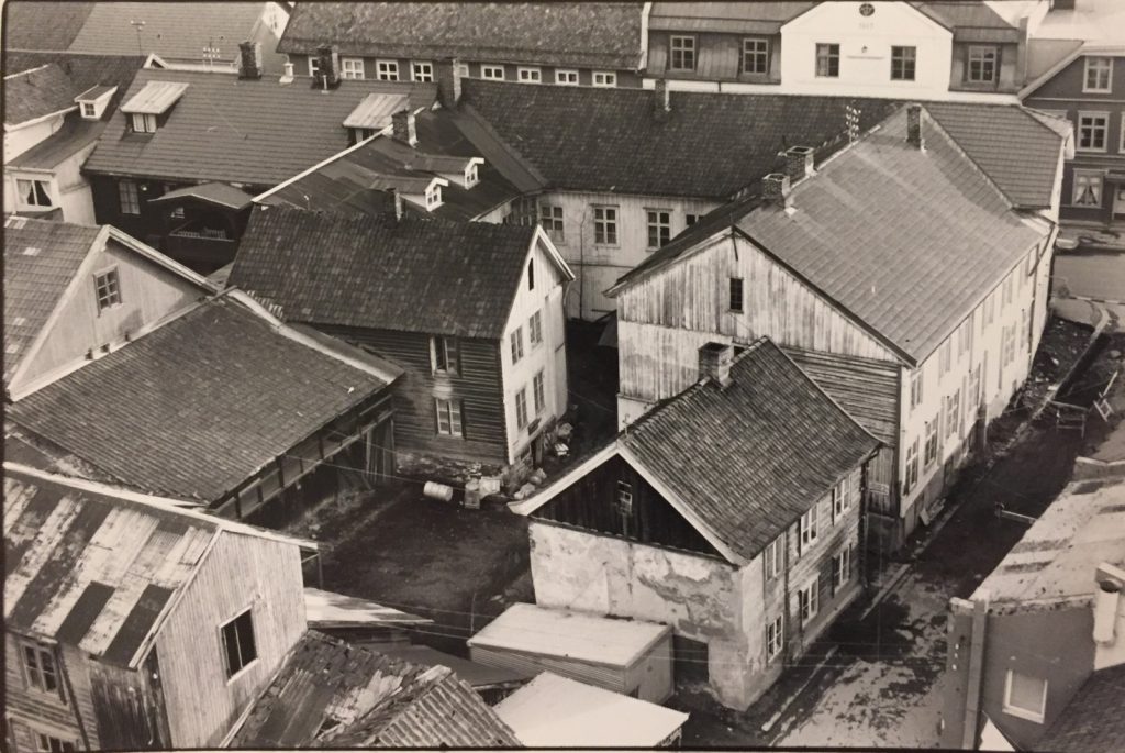 Bilde Storgata 81 med tilstøtende bygg