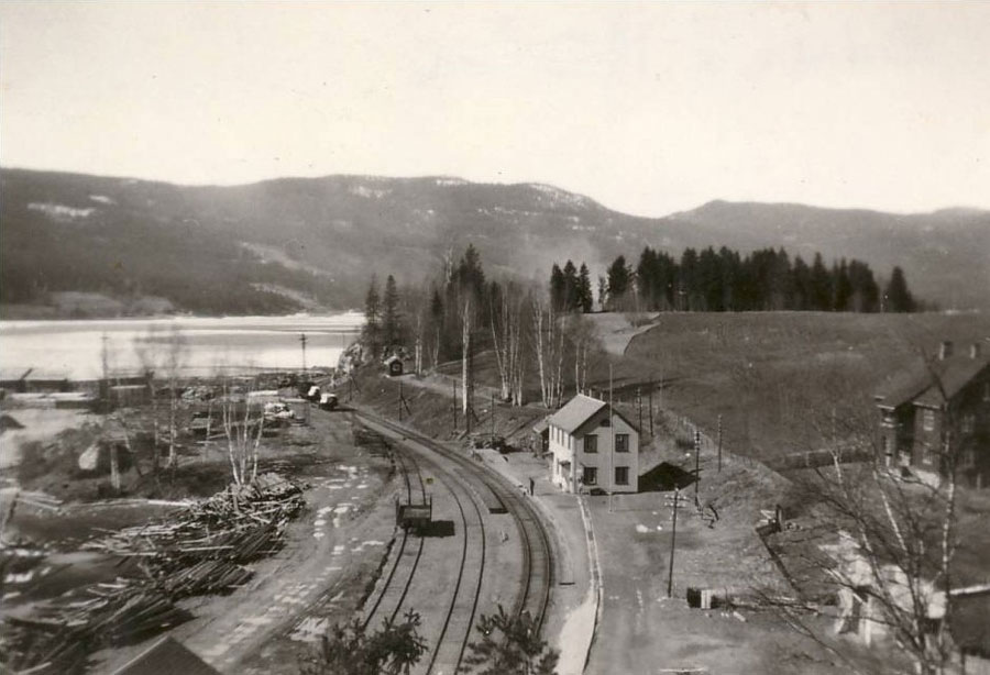 Bilde Odnes stasjon 1945