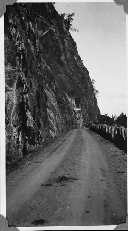 Bilde Riksvegen gjennom Skreifjellene ved Falken, Østre Toten
