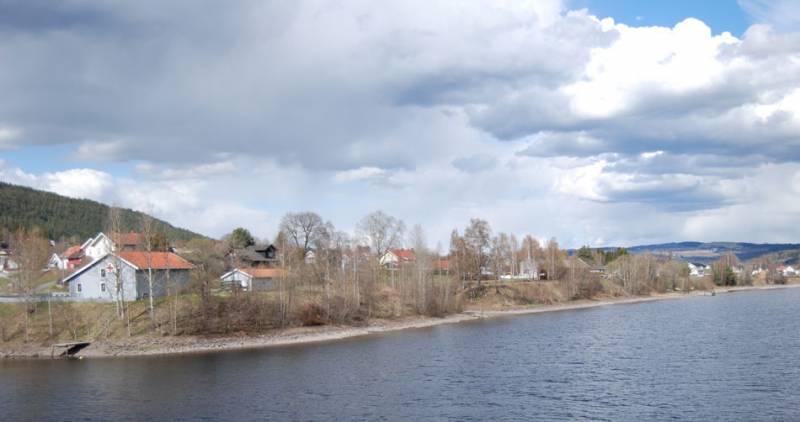 Bilde baksiden av Randsfjord stasjon