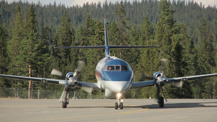 Bilde av fly på Fagernes Lufthavn