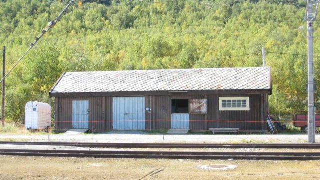 Hjerkinn stasjon (Fotograf: Dagmar Buen © Fylkesarkivet i Oppland). Bilde bygning Hjerkinn stasjon