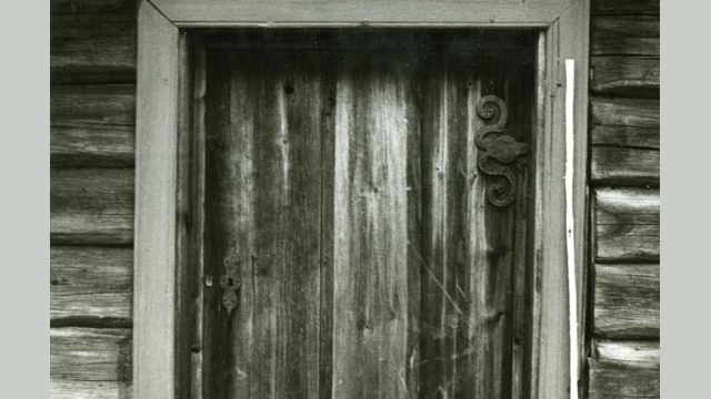 Kjerstistua i Jevnaker, 1981 – Foto: Randsfjordmuseene AS Tredør